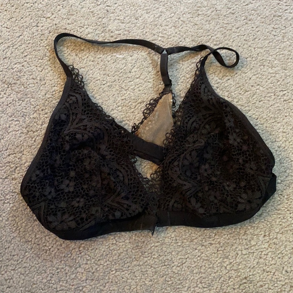 Victoria’s secret front clip lace bralette